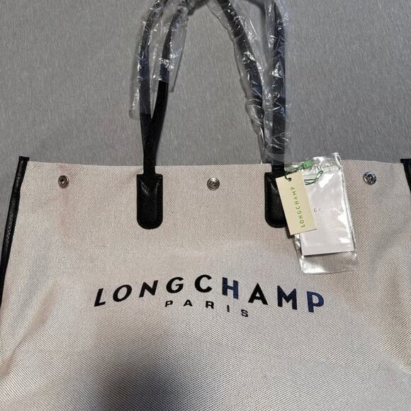 Longchamp Essential Toile Large Canvas Tote Shoulder Bag - Picture 2 of 7